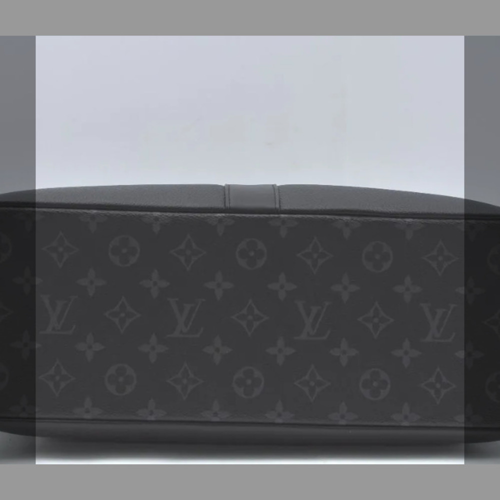 Louis Vuitton Monogram Eclipse Louis Vuitton Saum… - image 5